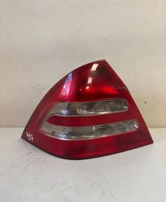 Mercedes-Benz C W203 Rear/tail lights