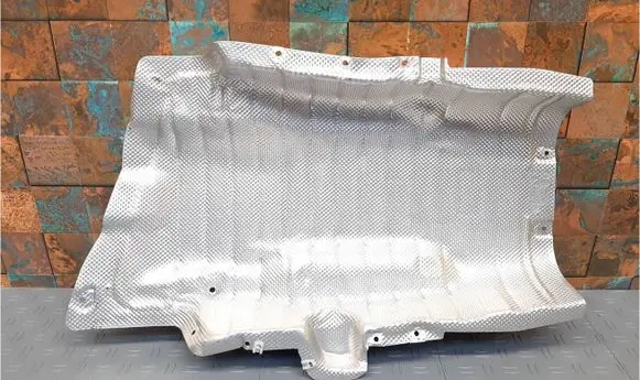 BMW XM Heat shield in engine bay 9451752 51489451752