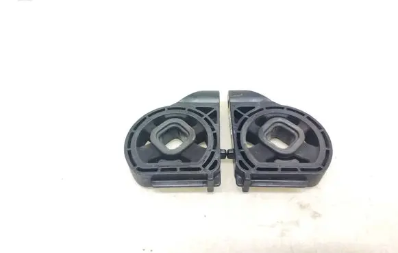 Hyundai Ioniq Radiator mount bracket 