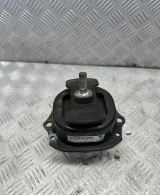 BMW X5 F15 Engine mount bracket 16004212 P686343703 6863437