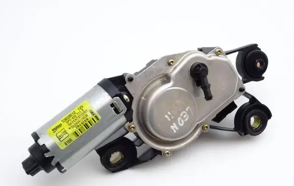 Seat Leon (1P) Rear window wiper motor 5P0955711B