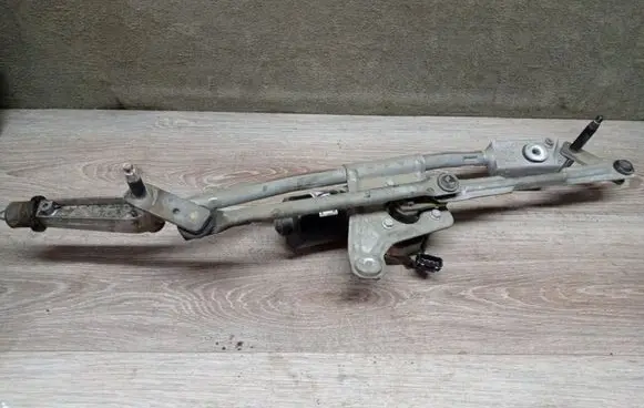 Volvo S60 Front wiper linkage and motor 38040405 8648345 404775