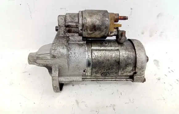Volvo V70 Starter motor 30644957