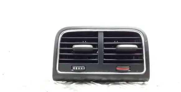 Rear air vent grill