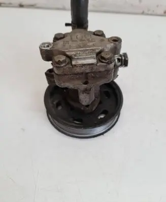 Volkswagen Golf IV Power steering pump 1J0422154A
