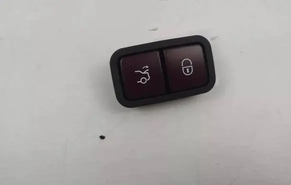 Mercedes-Benz E W212 Tailgate opening switch A2208211479