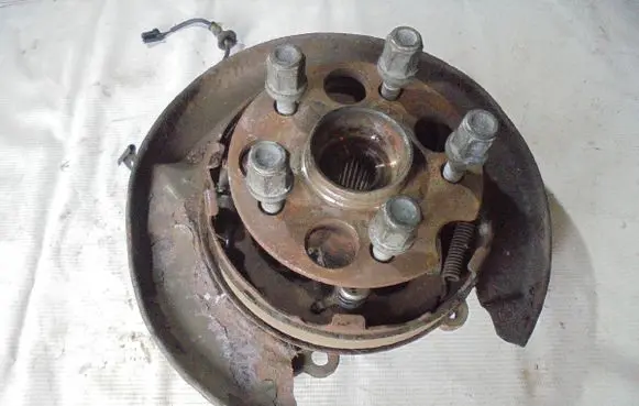 Lexus RX 330 - 350 - 400H Rear wheel hub