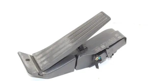 BMW X1 E84 Accelerator throttle pedal 6793743