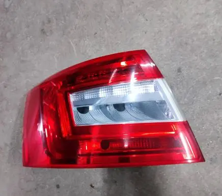 Skoda Octavia Mk3 (5E) Rear/tail lights 5E5945095B