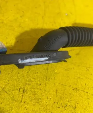 Ford Focus Tailgate trim AV6T16603CC