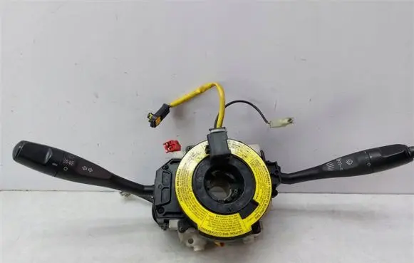 Mitsubishi Space Star Indicator stalk MR368929