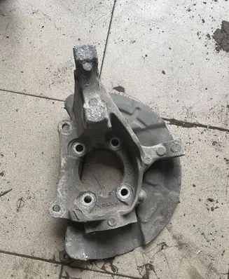 Volvo S60 Front wheel hub spindle knuckle