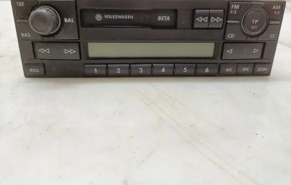 Radio/CD/DVD/GPS head unit