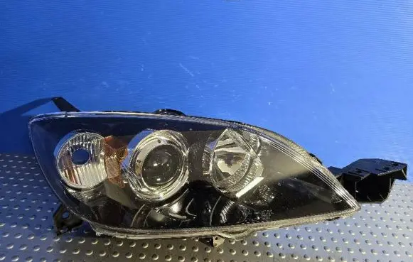 Mazda 3 I Headlight/headlamp P3666P