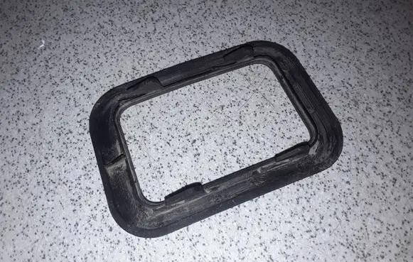 BMW 3 E30 Rear door handle trim 51211876043 1876043