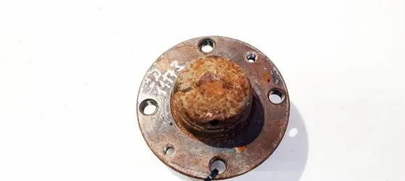Lancia Musa Rear wheel hub 