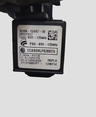 Volvo V40 Ignition lock AH4N15607AE 28227917