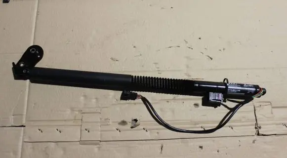 Audi A7 S7 4G Tailgate/trunk strut/damper 4G8827852F
