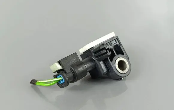 Dodge Durango Airbag deployment crash/impact sensor 56054085AA