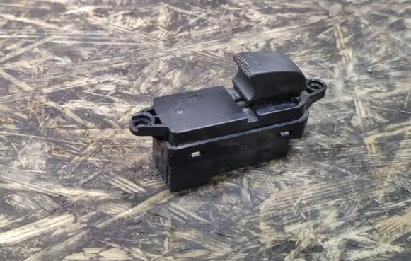 Mazda CX-7 Electric window control switch EH6266380