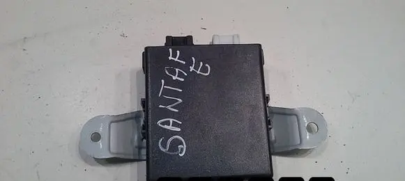 Hyundai Santa Fe Engine control unit/module 98750-26000