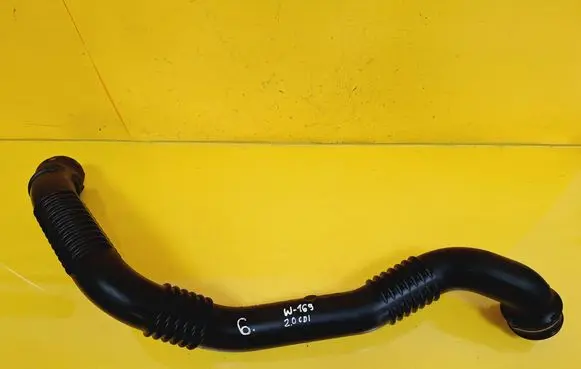 Mercedes-Benz A W169 Intercooler hose/pipe A1695200701