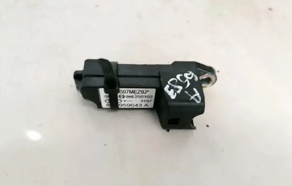 Audi TT Mk1 Airbag deployment crash/impact sensor 8n0959643a