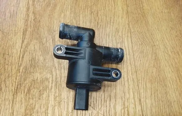 Porsche Macan (95B) Electric auxiliary coolant/water pump 4H0121671D
