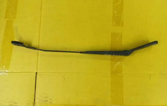 Peugeot 308 Front wiper blade arm 9680477080
