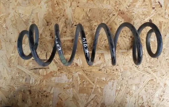 Skoda Rapid (NH) Rear coil spring