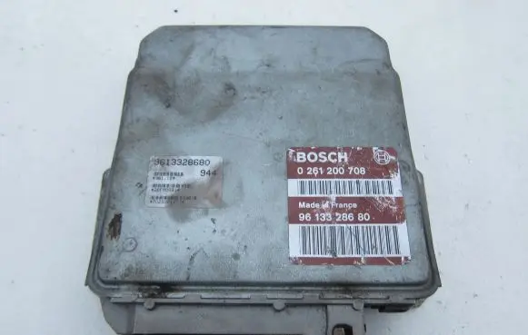 Peugeot 106 Other control units/modules 9613328680 0261200708