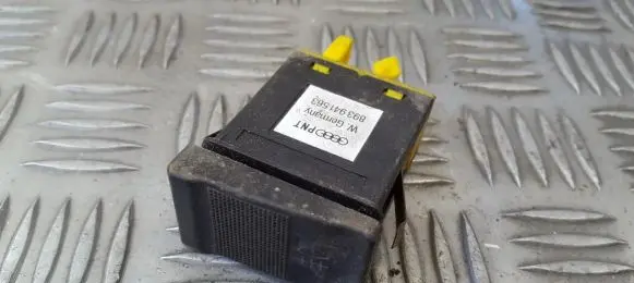 Audi 80 90 S2 B4 Windscreen/window heater switch 893941563