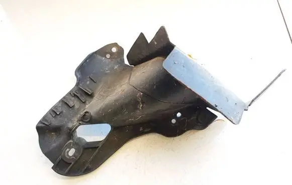 Mazda 3 II Air intake duct part bbp2501v1