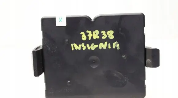 Opel Insignia A Central body control module 23152917