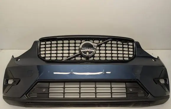 Volvo XC40 Front bumper 31690933