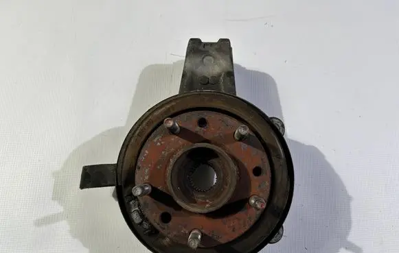 Chevrolet Corvette C5 Rear wheel hub spindle/knuckle 10753728