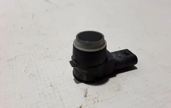 Mercedes-Benz CLS C218 X218 Parking PDC sensor A2125420118
