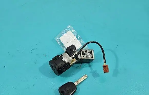 Peugeot 308 Ignition lock IMPRK1502247