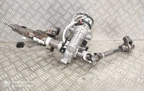 Toyota Yaris Electric power steering pump 452500D184 6900003519 7X050617
