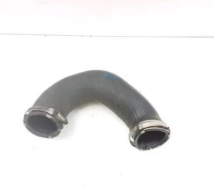 Porsche Cayenne (9PA) Intercooler hose/pipe 7L6145972E