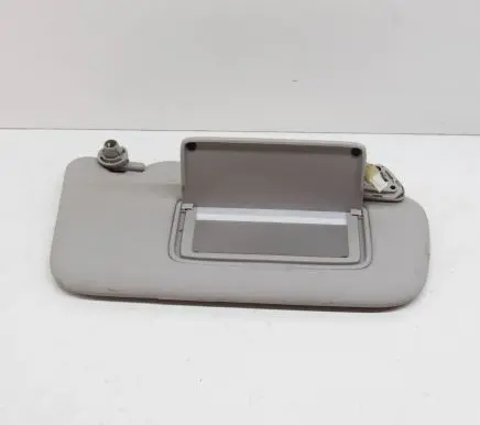 Sun visor