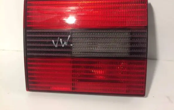 Volkswagen PASSAT B4 Tailgate rear/tail lights 3A9945107B
