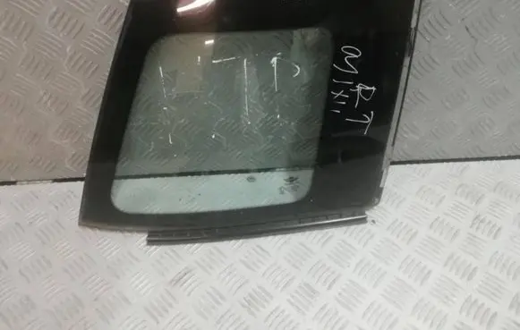 Mini Cooper Countryman R60 Rear side window