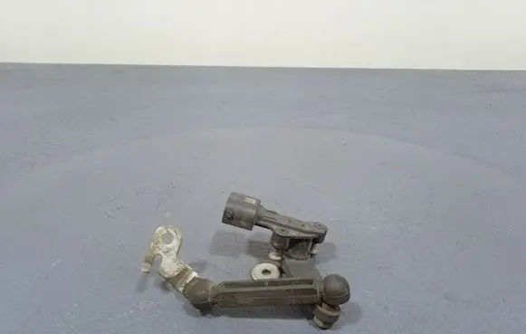 BMW X3 E83 Headlight ballast module Xenon 6895467