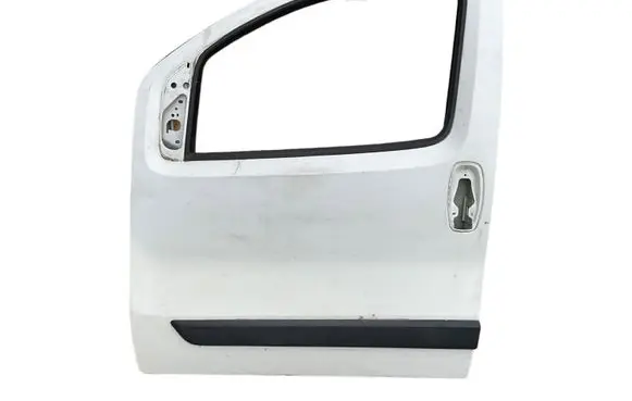 Peugeot Bipper Front door