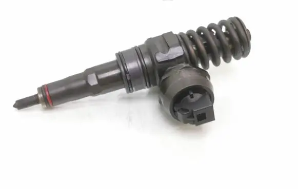 Audi A3 S3 8P Fuel injector 038130073BN 0414720313