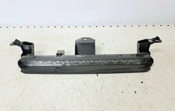 Volvo V70 Third/center stoplight 30678549
