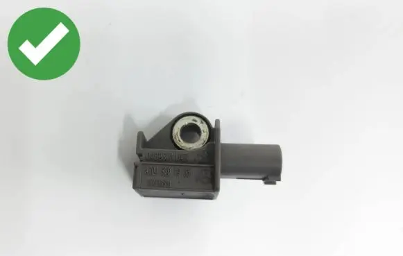 Mercedes-Benz C W204 Airbag deployment crash/impact sensor A2048201985 04896011AB 5WK43584