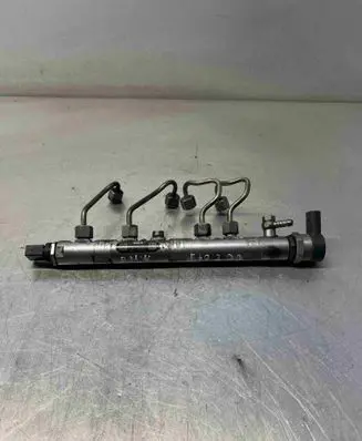 BMW 5 E60 E61 Fuel main line pipe 0445214184