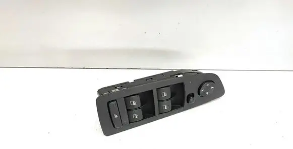 BMW 1 E81 E87 Electric window control switch 9155496